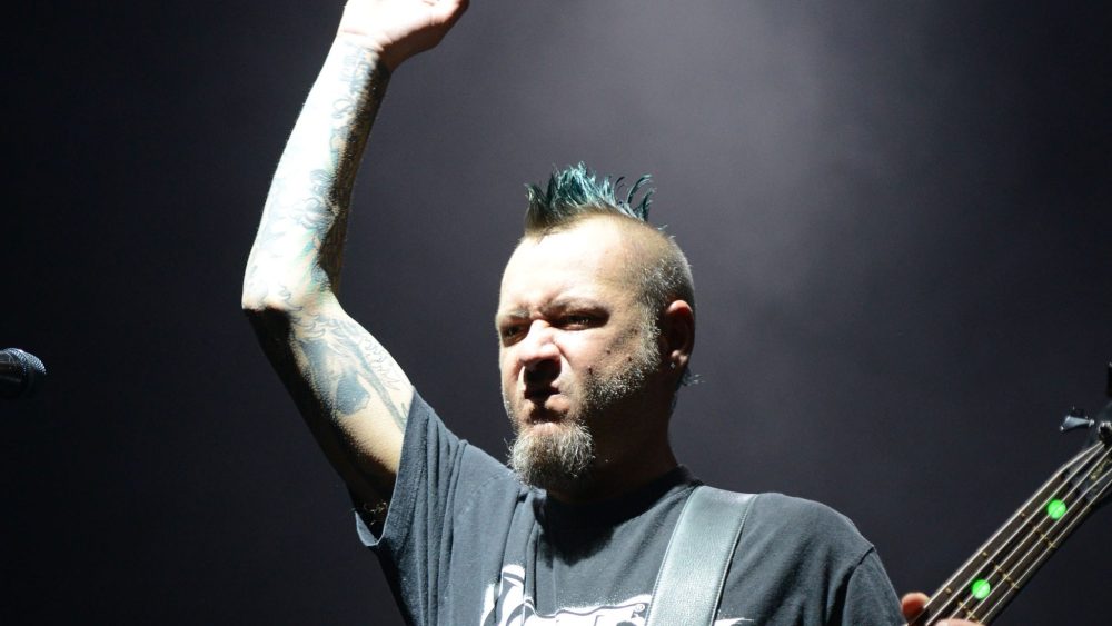 Limp Bizkit Co-Founder and Bassist Sam Rivers Dies at 48