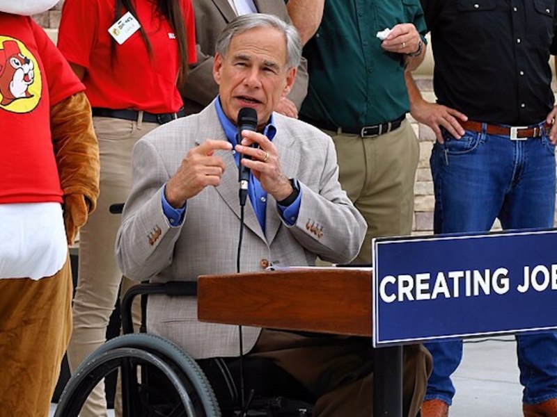 Chicago mayor says Gov. Greg Abbott should ‘focus on Texas’ poverty instead of sending troops