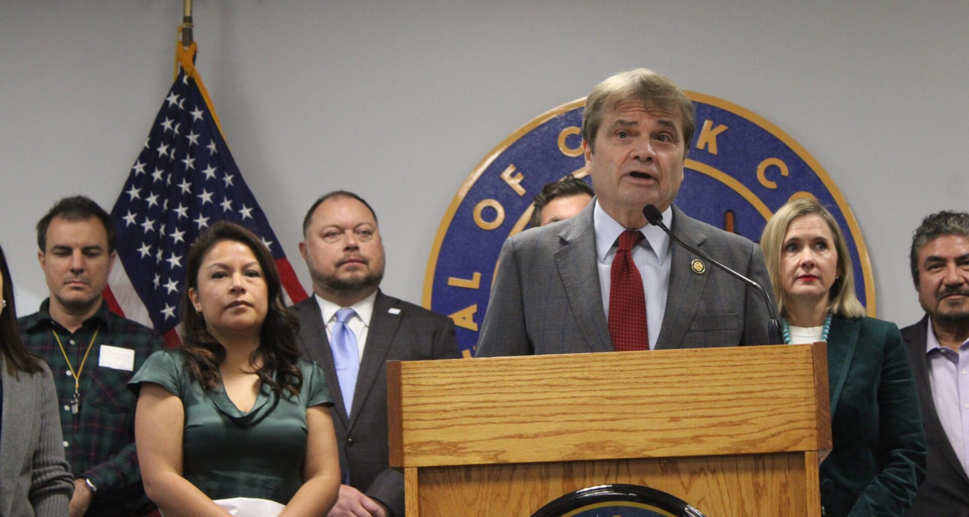 'Terrified' Chicagoans Join Illinois Dems In Calling For Probe Into Homeland Security's Tactics