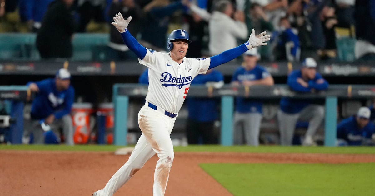Freddie Freeman walks off historic World Series Game 3 in 18-inning win for Dodgers