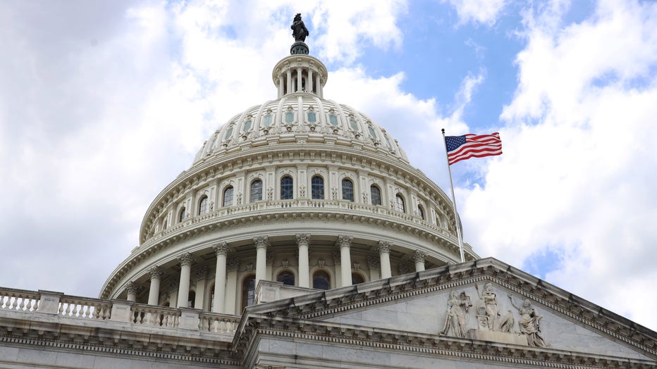 United States Capitol (U.S. Marine Corps photo by Cpl Desmond Andrews)