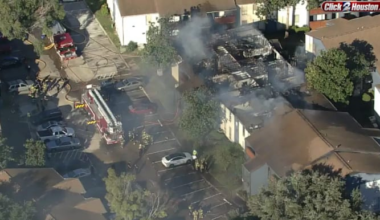 Large fire reported at west Houston apartment complex, several rescued by Houston firefighters