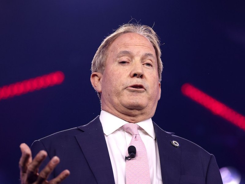 Texas Attorney General Ken Paxton sues Tylenol in latest attempt to suck up to Trump