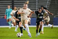 Dallas Trinity FC forward Allie Thornton (20) controls the ball against Brooklyn FC forward...