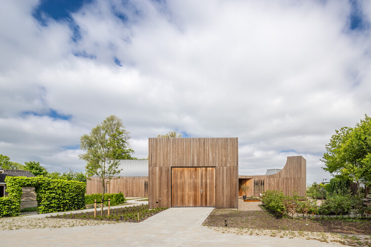 Marhûs - Lakehouse / Lichtstad Architecten - Exterior Photography, Garden