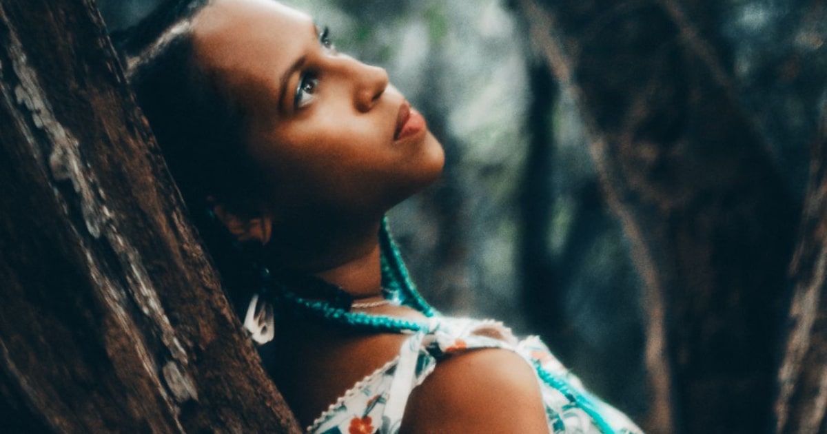 Dallas poet Fatima-Ayan Hirsi on motherhood, grief and her collection ‘Dreams for Earth’