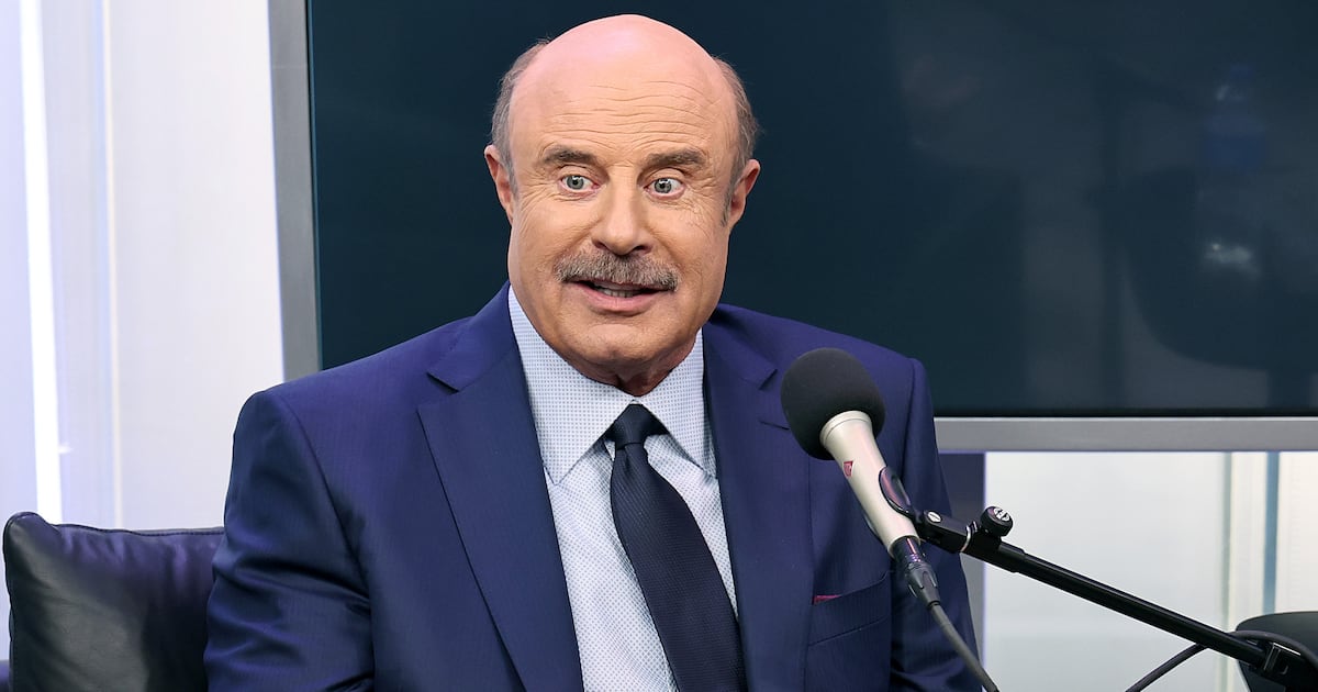 Dr. Phil’s MAGA Makeover Blows Up With Anti-Woke Network Collapse