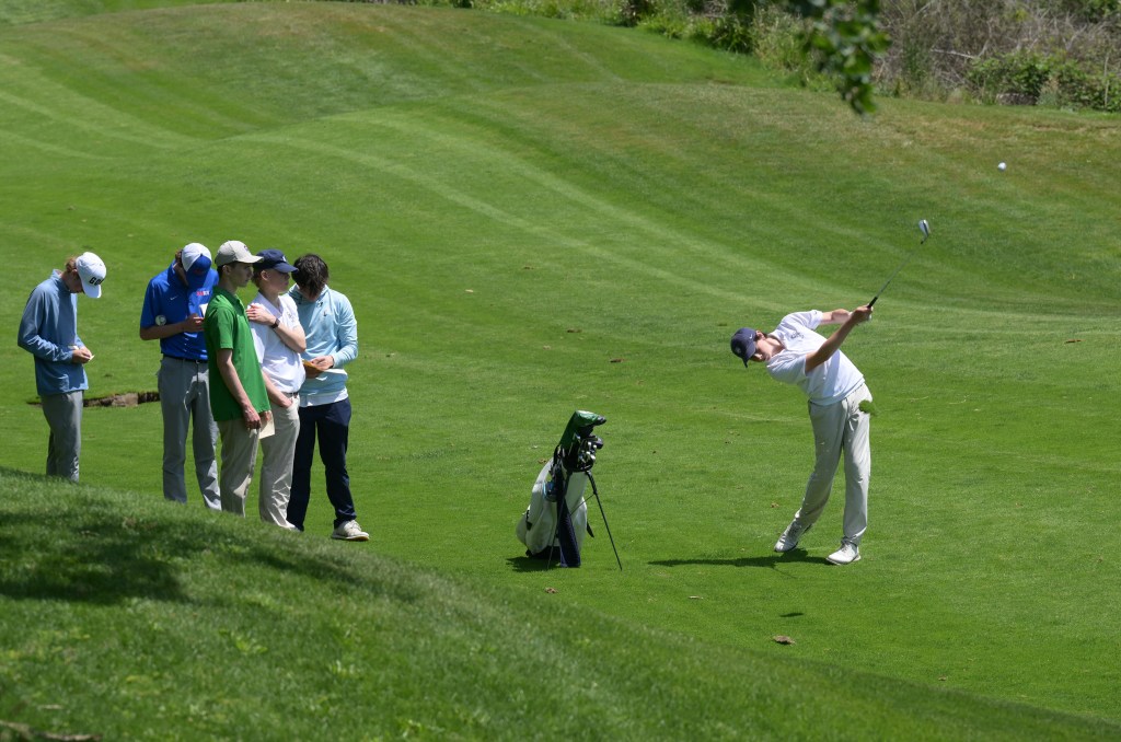 Novato approves golf course driving range