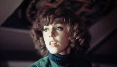 Oscar-Nommed Actress Starred in 'Coming Home'
