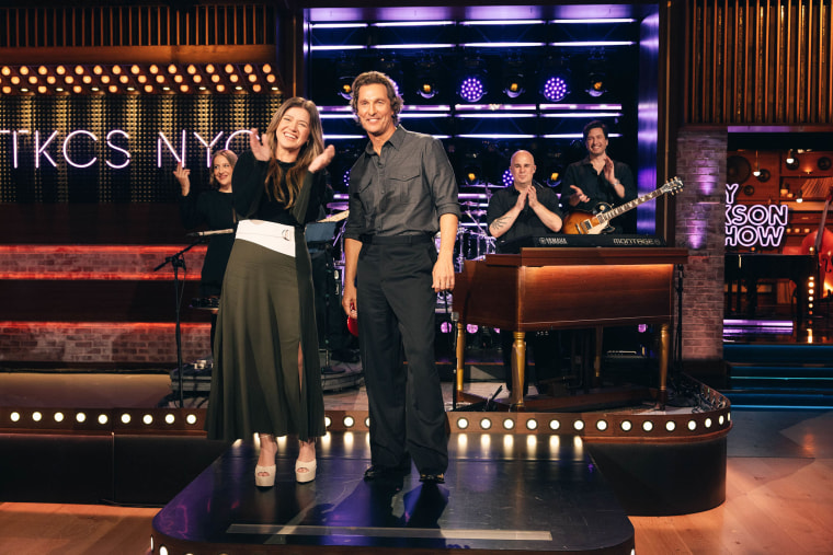 Kelly Clarkson, Matthew McConaughey