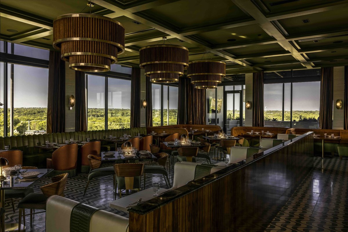 The Mont Fort Worth Fall Menu & Bar Patio Launch
