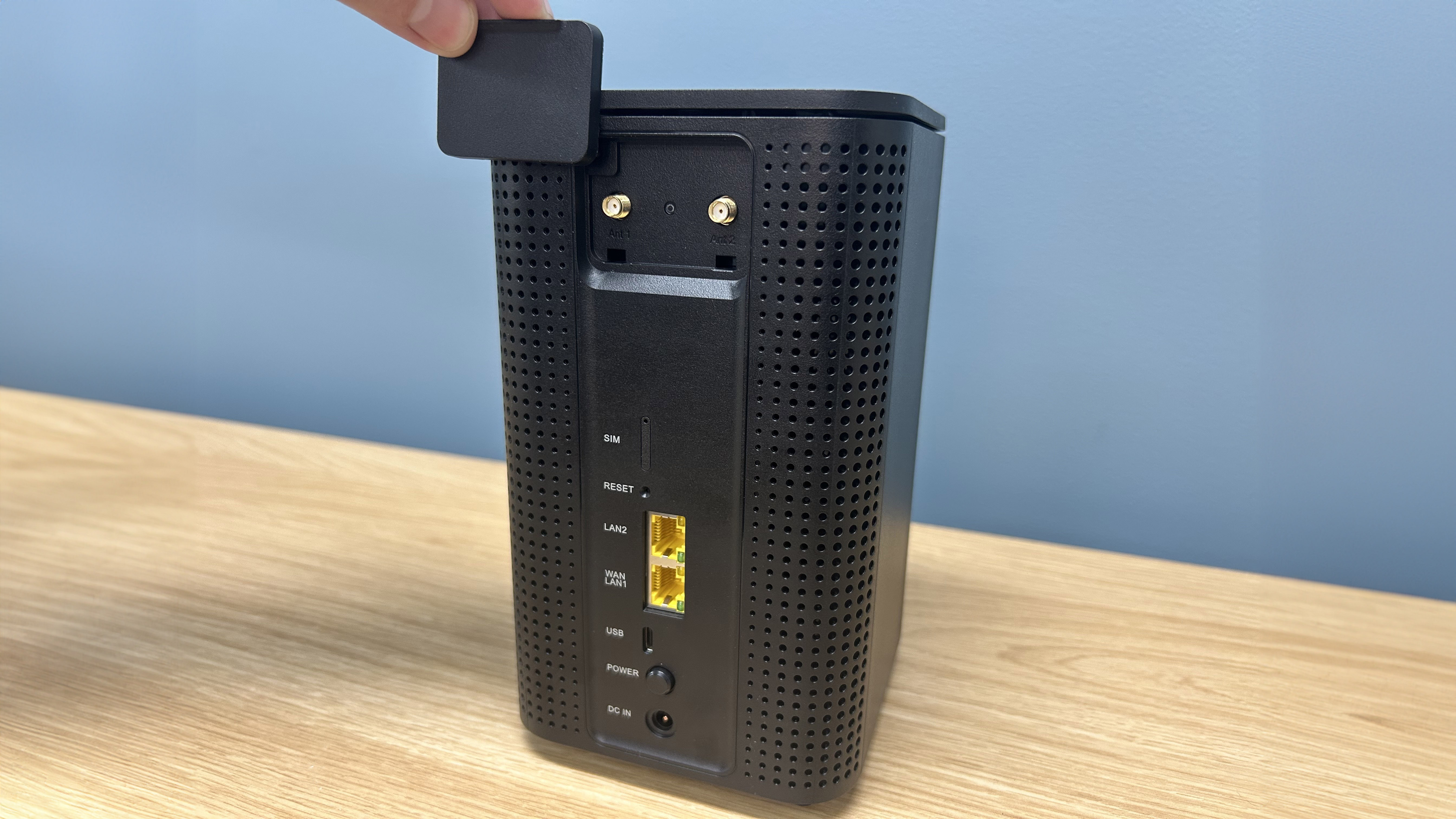 Spintel 5G broadband modem 
