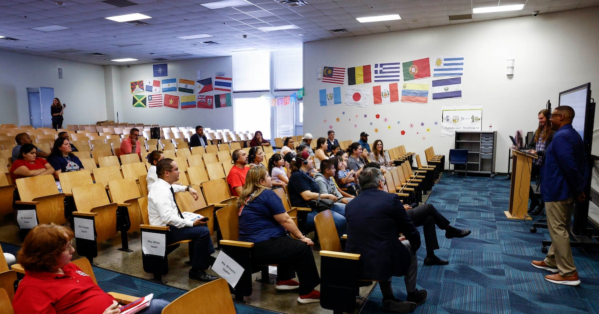 Dallas ISD considering $6 billion bond proposal in 2026, superintendent says
