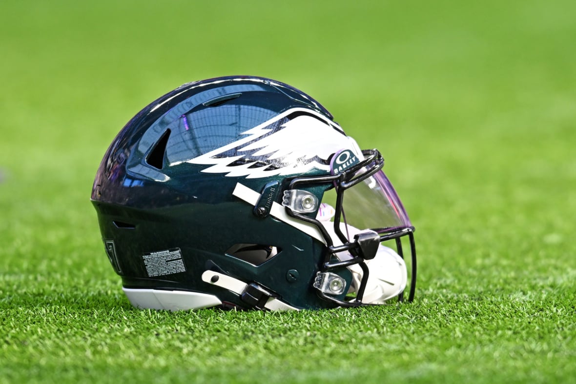 Philadelphia Eagles Signing Pro Bowler Out of Retirement