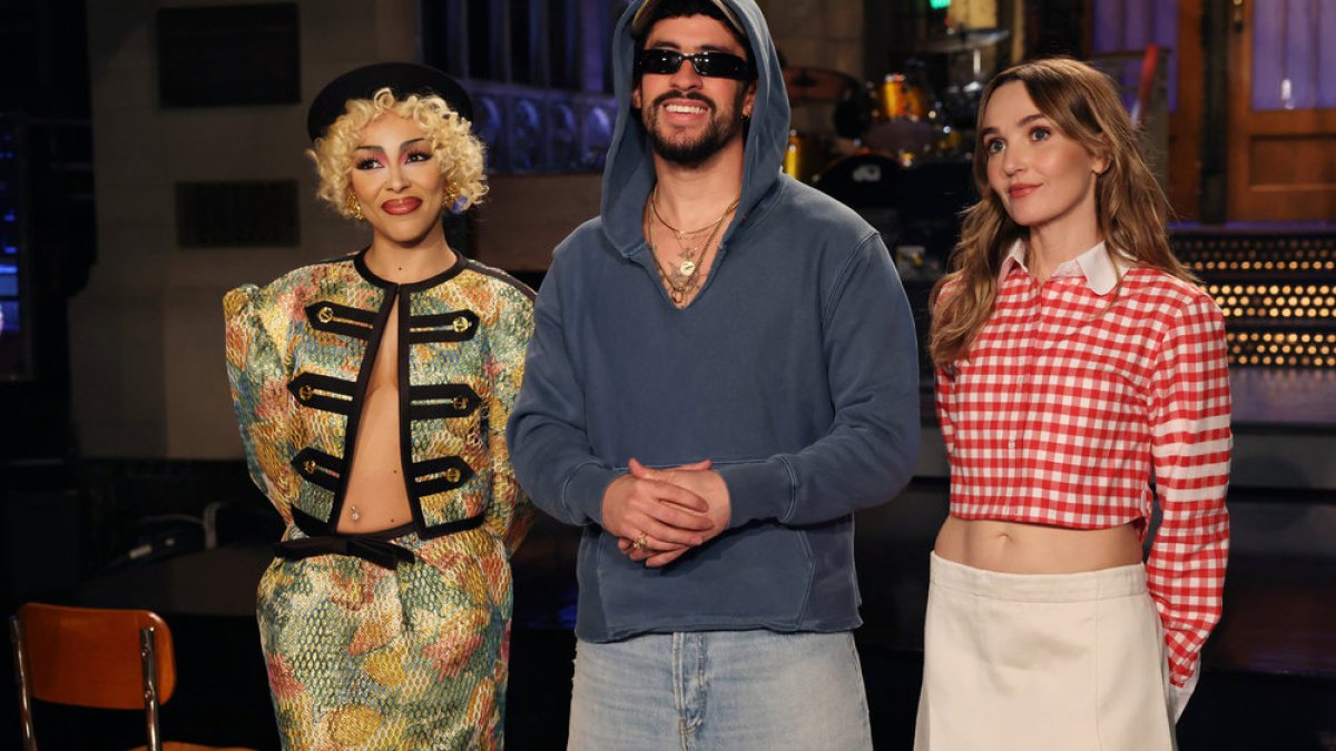 Bad Bunny kicks off ‘SNL’ season 51 – NBC Los Angeles