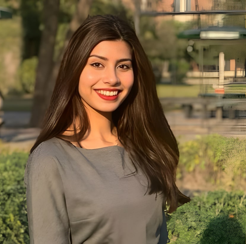 Hafsa Irfan, head of clinical operations for Overture Life's Dallas facility.