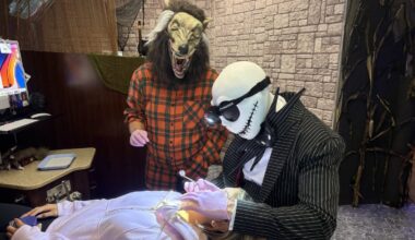 Dentist turns office into ‘Nightmare Before Christmas’ experience – NBC New York