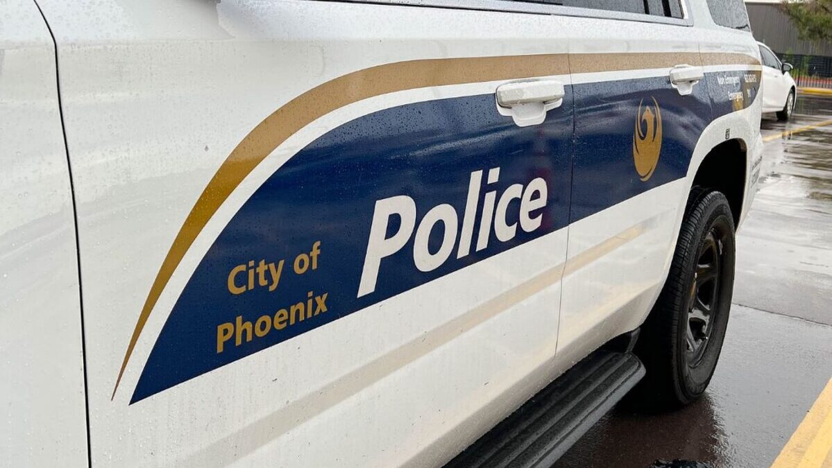 Police are investigating a crash in downtown Phoenix that left three people injured on Saturday aft...