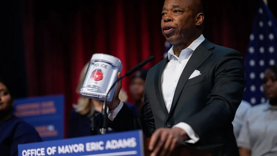 New York City and SOS Technologies have launched an emergency alert system that will protect the city’s 1.8 million public school students and staff members.