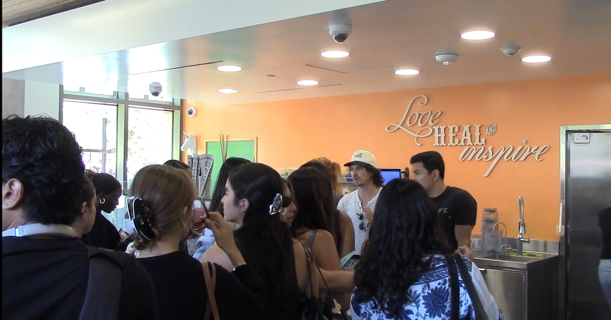 Ian Somerhalder brings wellness brand to USC Village pop-up – Annenberg Media