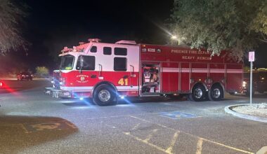 Firefighter hurt rescuing hiker off north Phoenix trail