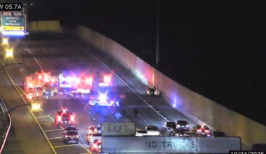 Crash with injuries closes all southbound lanes on Buckman Bridge, police say