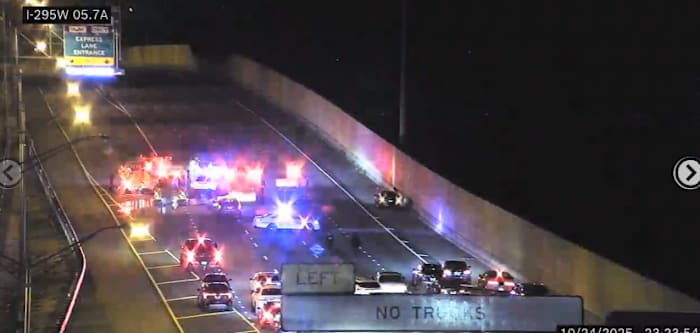 Crash with injuries closes all southbound lanes on Buckman Bridge, police say