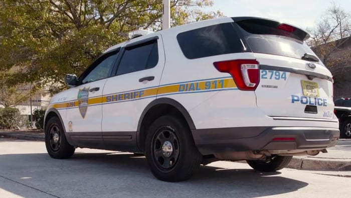 JSO searching for man who fled on foot in fatal hit-and-run crash at Gold Star Family Parkway and Pecan Park Road