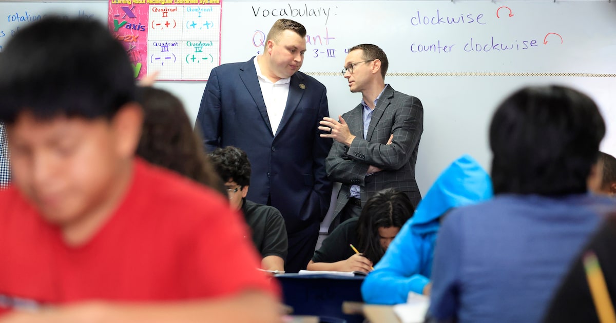 Fort Worth parents respond to state takeover with dread, optimism