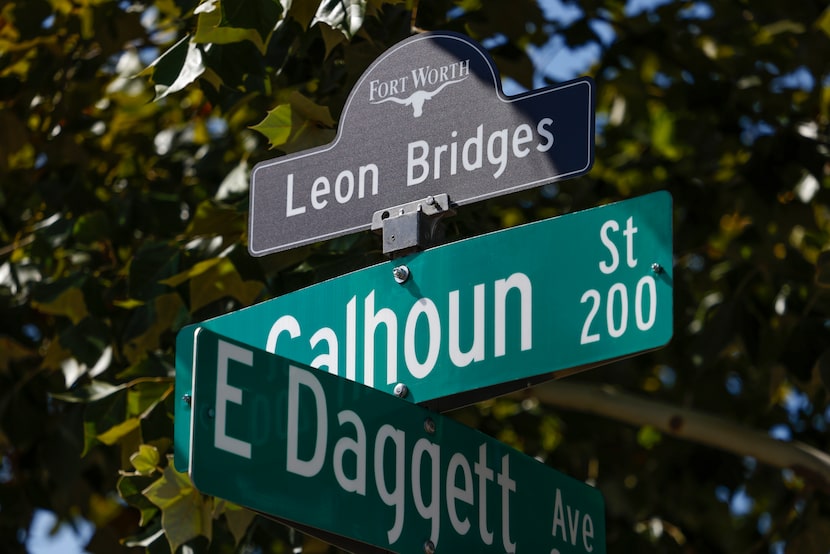 A street sign honoring musician Leon Bridges is seen, Tuesday, Oct. 7, 2025, in Fort Worth.