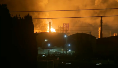 Large fire burns at refinery in El Segundo – NBC Los Angeles