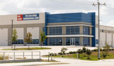 Amazon buys Eastside warehouse for facility in San Antonio