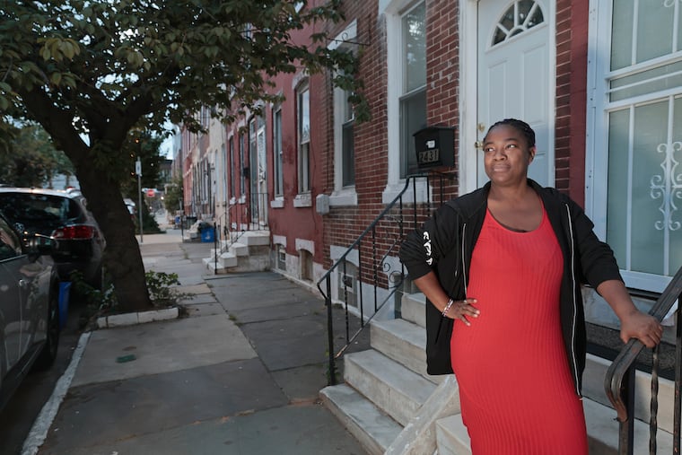 Philly's median monthly rent is increasing, while household incomes are decreasing