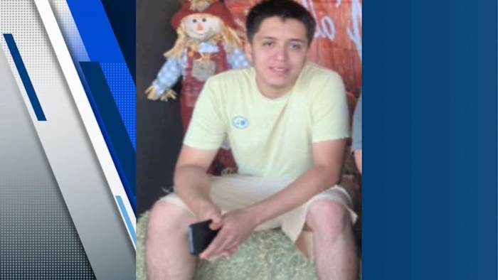 San Antonio police looking for missing 17-year-old with medical condition