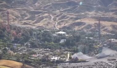 Man dies outside Six Flags Magic Mountain in Valencia – NBC Los Angeles