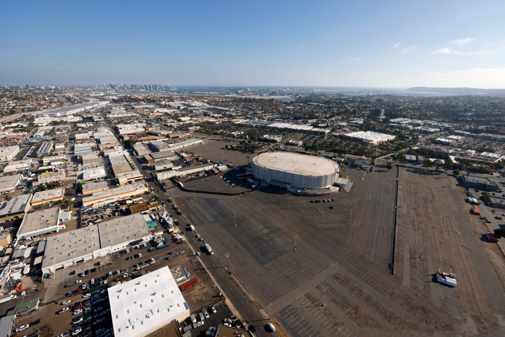Court orders reinstatement of 30-foot height limit in San Diego’s Midway District – San Diego Union-Tribune