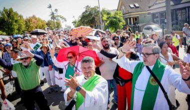 More than 600 join procession for migrants in downtown San Diego