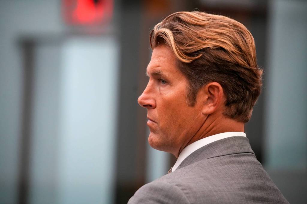 Video shows encounter that led to charges for Encinitas council member