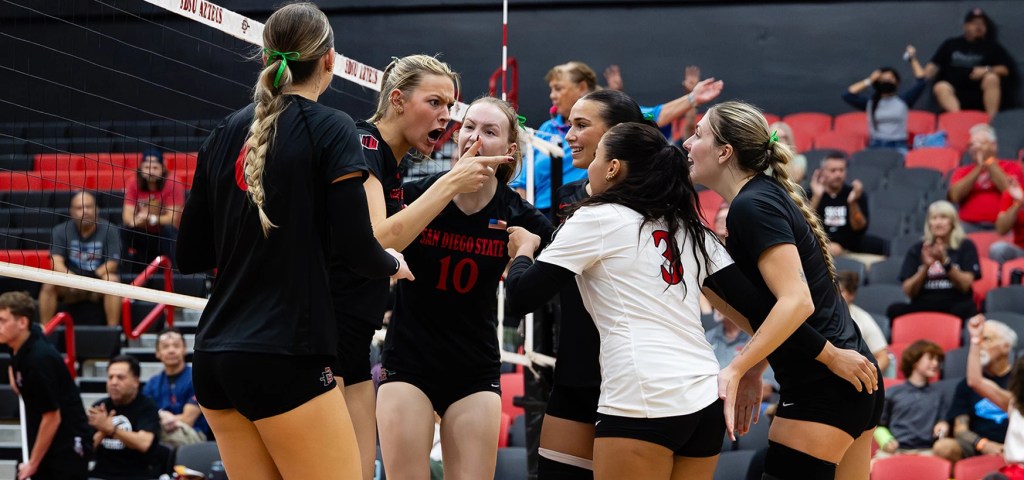 San Diego's women's volleyball teams stay hot