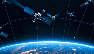 Starlink-compatible radios sought for Golden Dome interceptor satellite demo