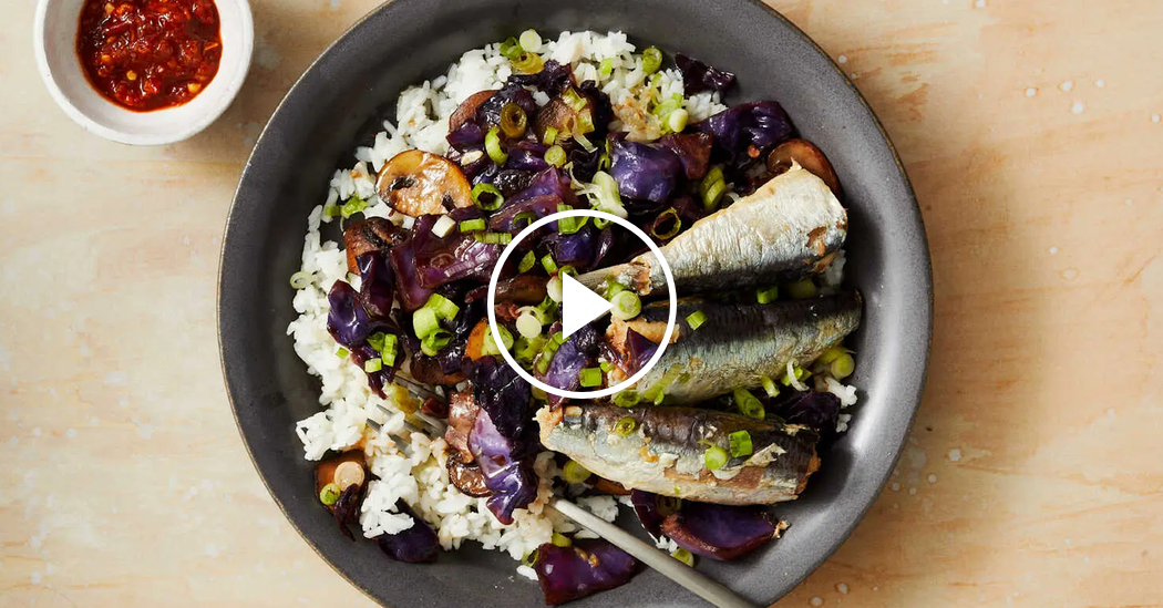 Soy-Glazed Mushroom Rice Bowl - The New York Times