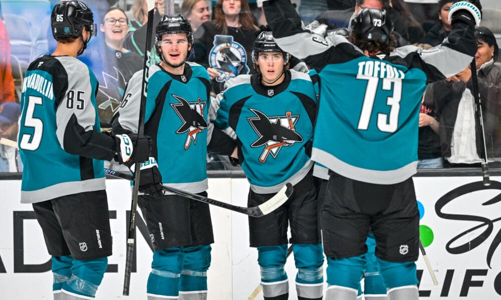 Sharks Turn Back Clock, Rock Devils 5-2