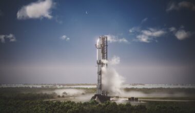 Starship lunar update shows SpaceX will not give up the Moon without a fight