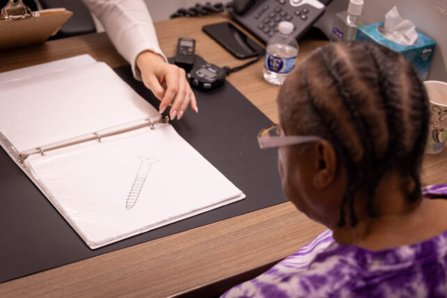 Superager from study takes cognitive test.