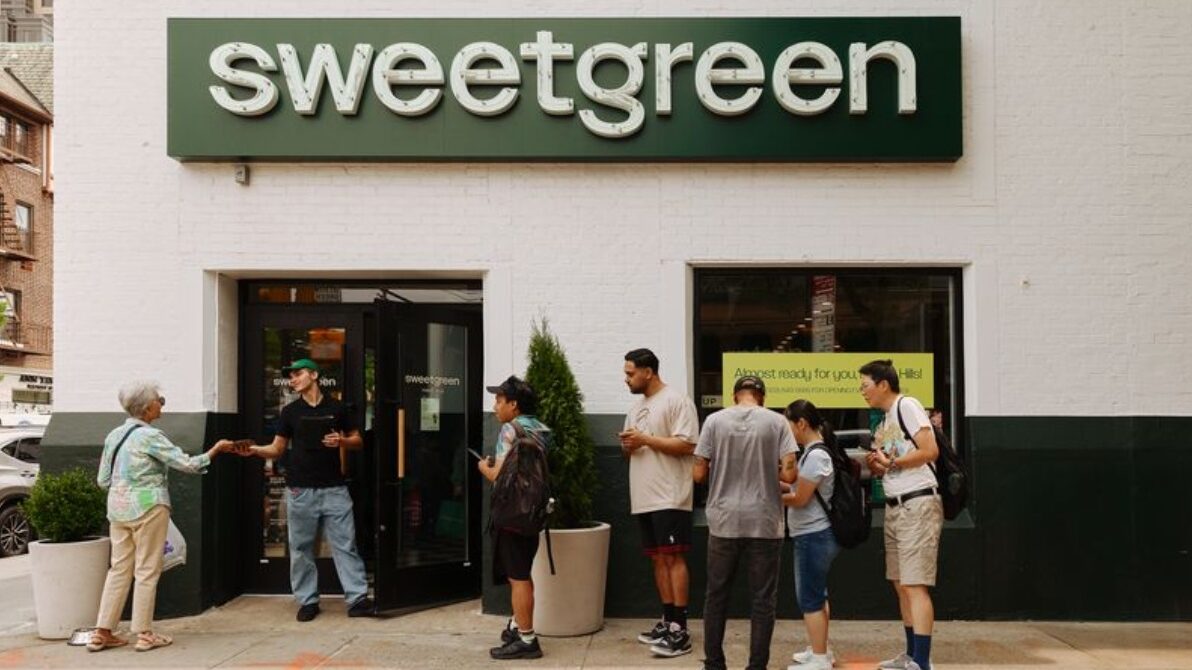 Fast-casual healthy food chain Sweetgreen to open 2nd Arizona location near Camelback Road and 32nd...
