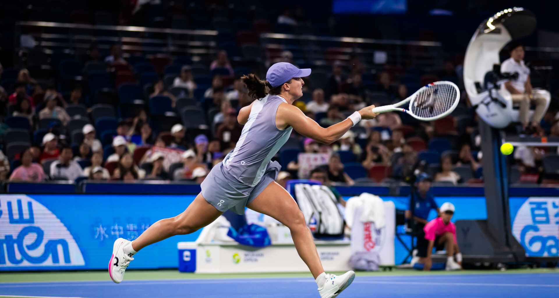 Swiatek, Gauff roll into Wuhan quarterfinals; on path to meet in semis