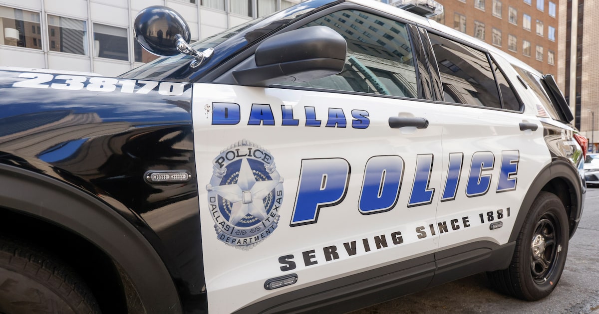 Pedestrian killed after truck driver loses control, Dallas police say