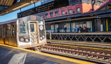 Teen girls killed in horrific Brooklyn subway surfing attempt