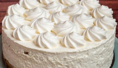 Philadelphia Just Launched a Seasonal Cream Cheese Frosting