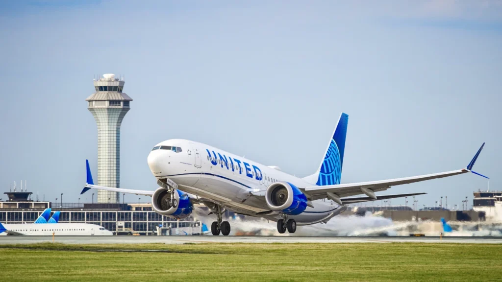A United Airlines (UA) Boeing 737 MAX 8 flight from Denver (DEN) to Los Angeles (LAX) was forced to divert to Salt Lake City (SLC) after a cracked windshield was discovered midair.
